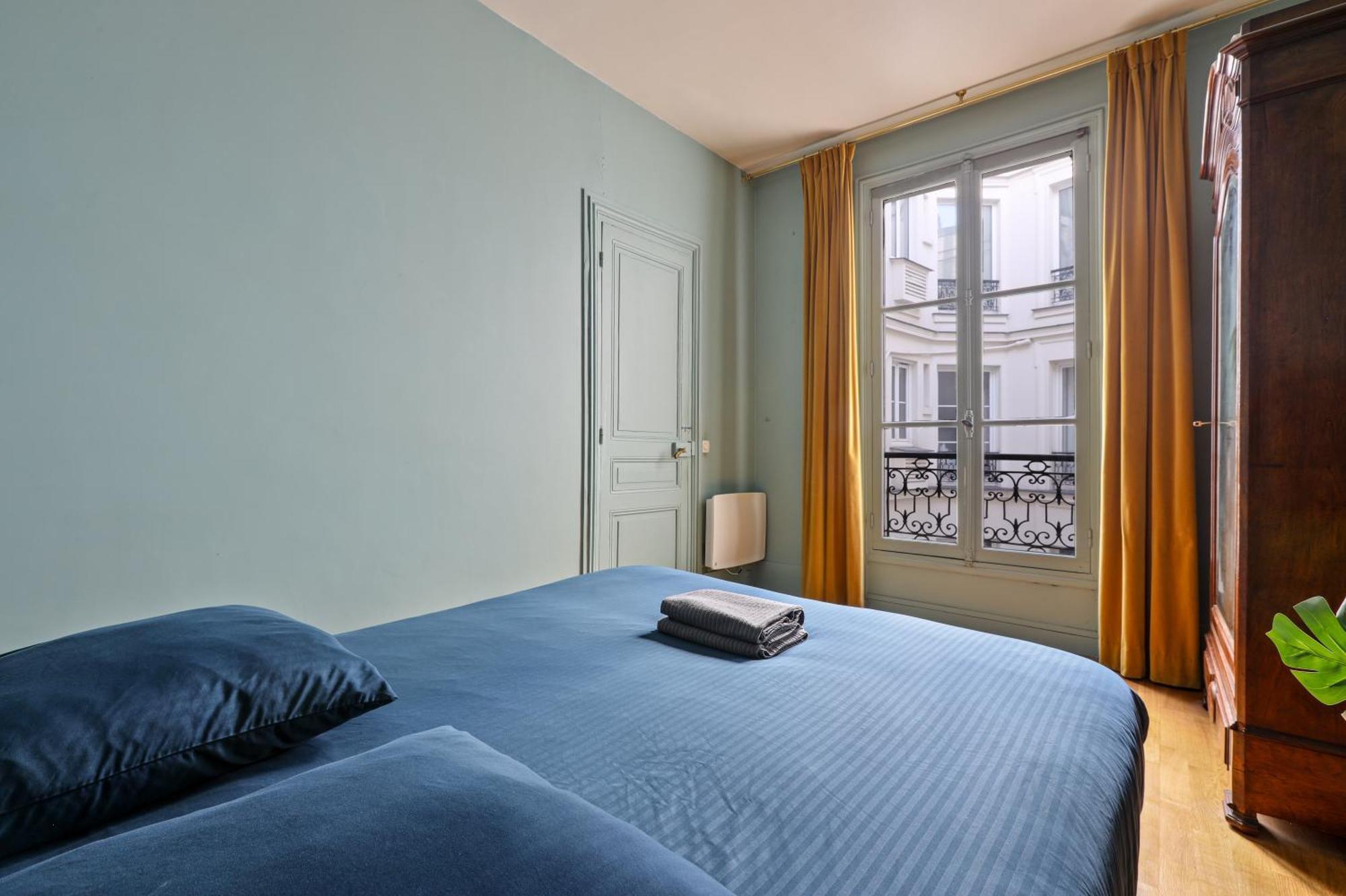 Quartier Luxembourg 1 Bedroom Apartment-netflix Apartment